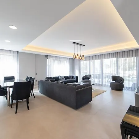 Luxury 4 Bedroom With A Fantastic Sea View Bitez * 博德鲁姆