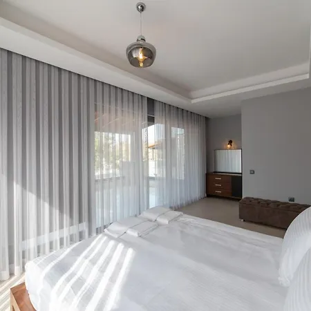 别墅 Luxury 4 Bedroom With A Fantastic Sea View Bitez 博德鲁姆