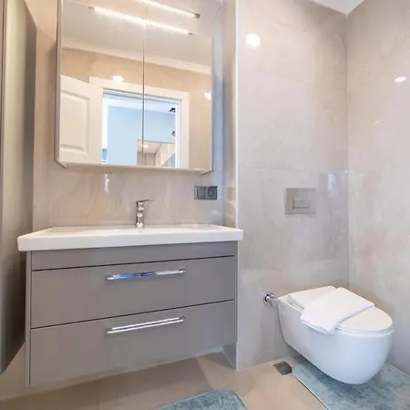 别墅 Luxury 4 Bedroom With A Fantastic Sea View Bitez *